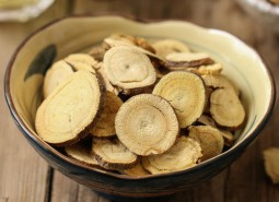 张掖甘草600平米中药材阴凉万博娱乐平台电脑版
方案